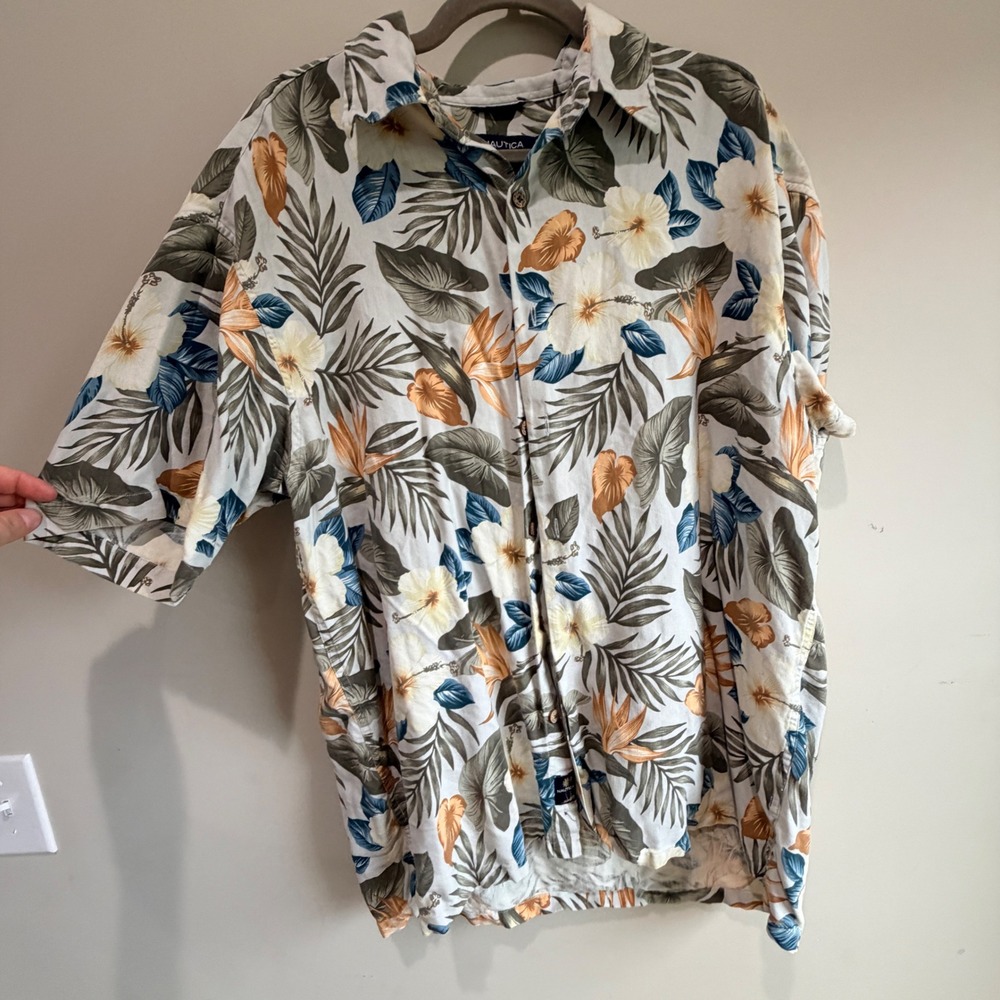 VTG Nautica Button Up Shirt Mens XL Floral Silk Flowy Tropical Vacation Indie